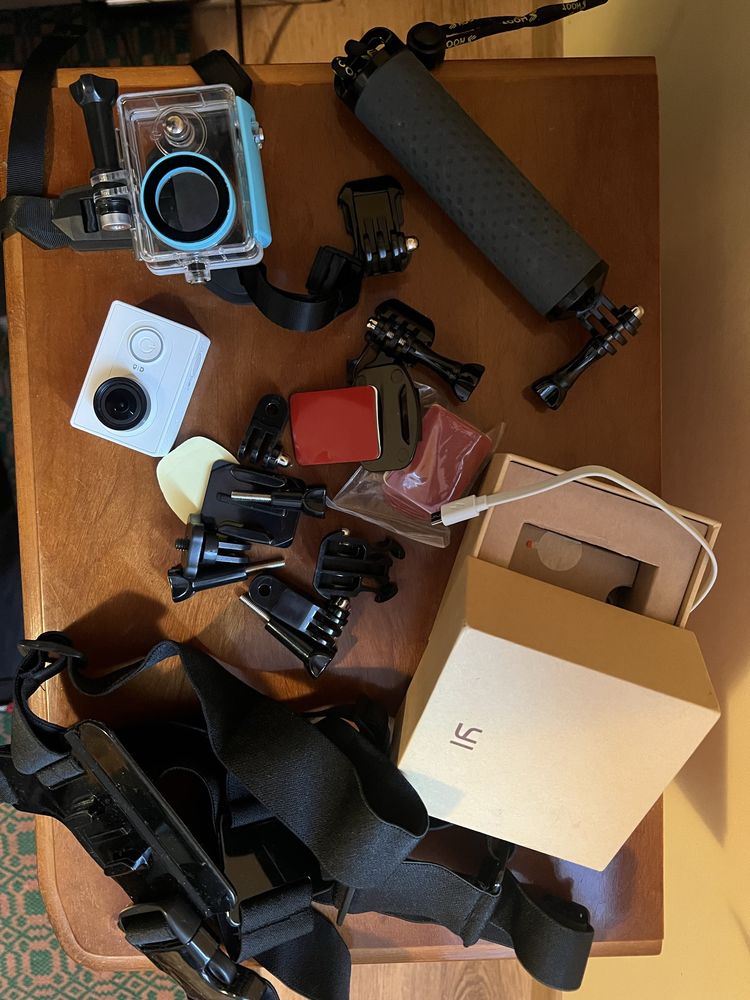 Xiaomi YI action camera 1080p wifi +кейс