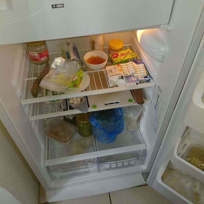 Холодильник почти новое