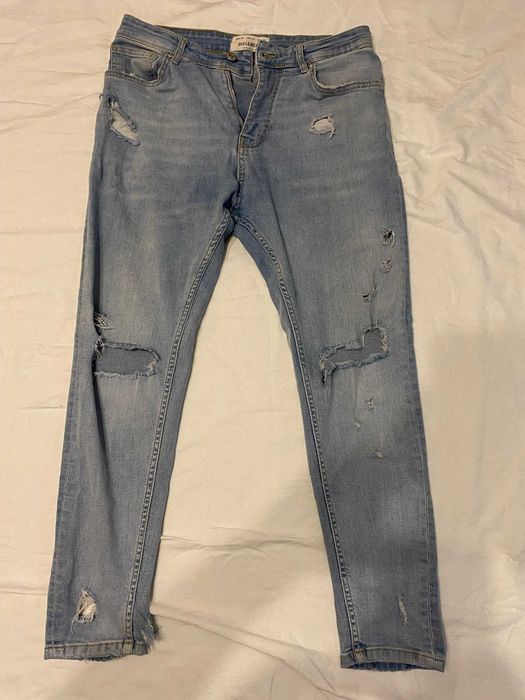 Blugi Pull and Bear 38