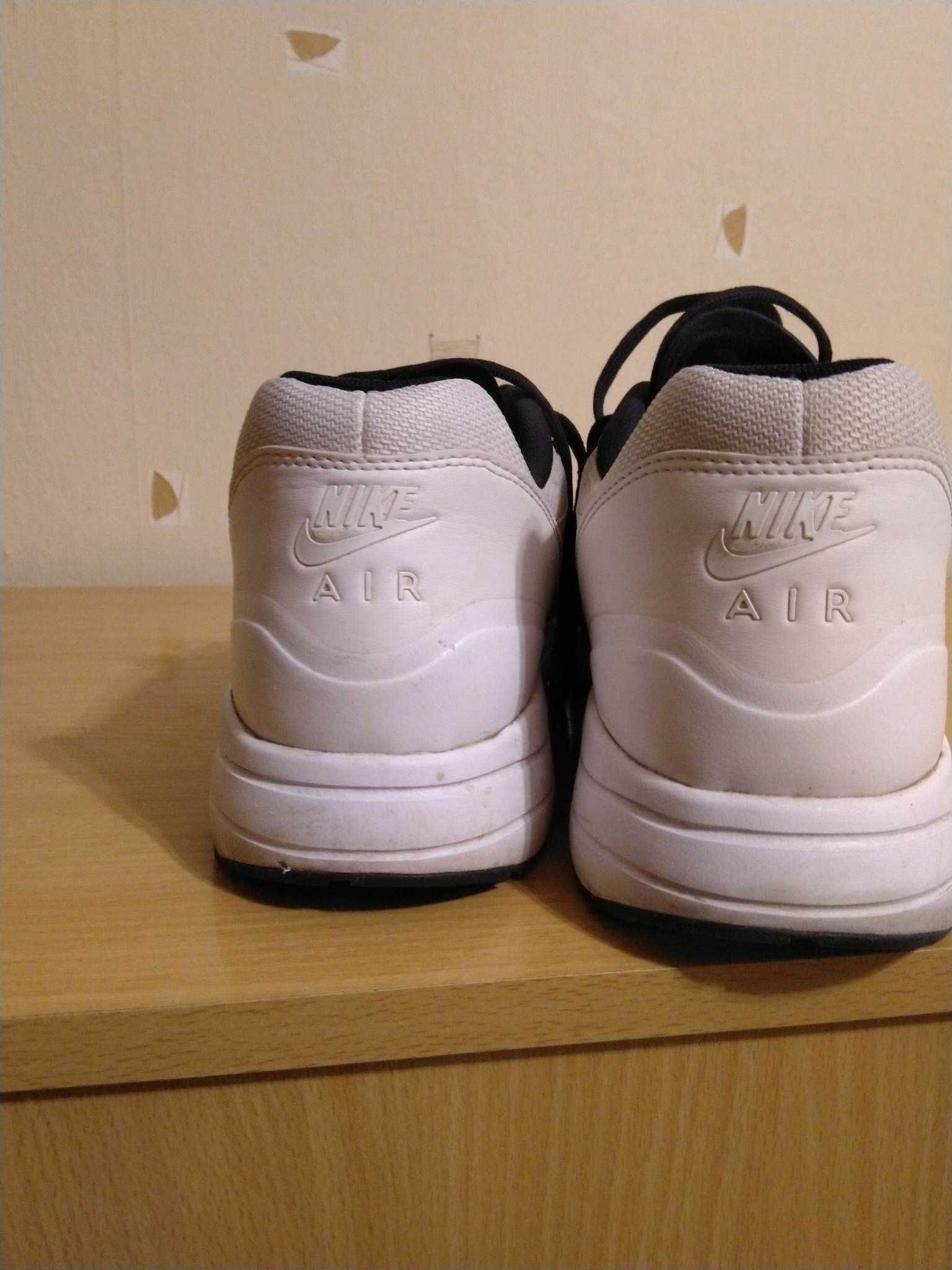 Маратонки Nike Air max