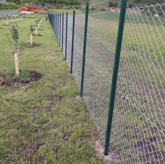 Garduri din plasa împletită și bordurata