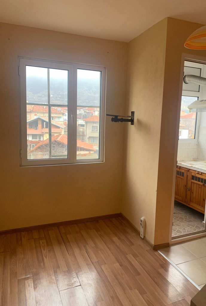 Продава се Двустаен апартамент в Карлово - 65 кв.м за 981 €/кв.м - Снимка #7