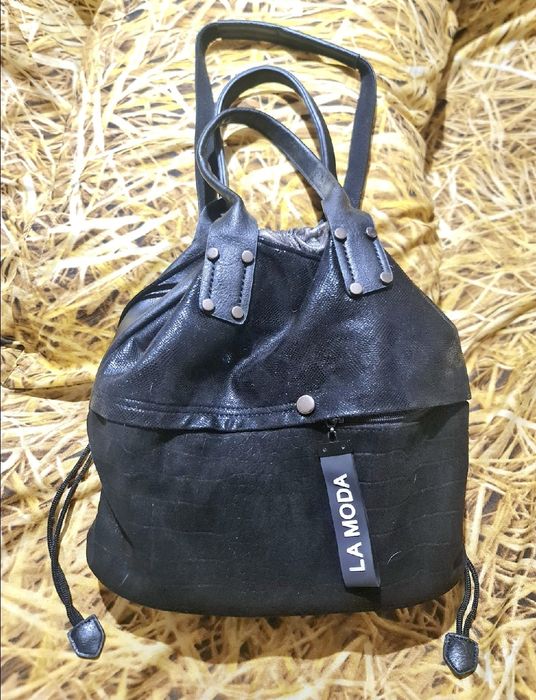 Дамска чанта от изкуствена кожа 3в1 - ръчна,раница и чанта през рамо