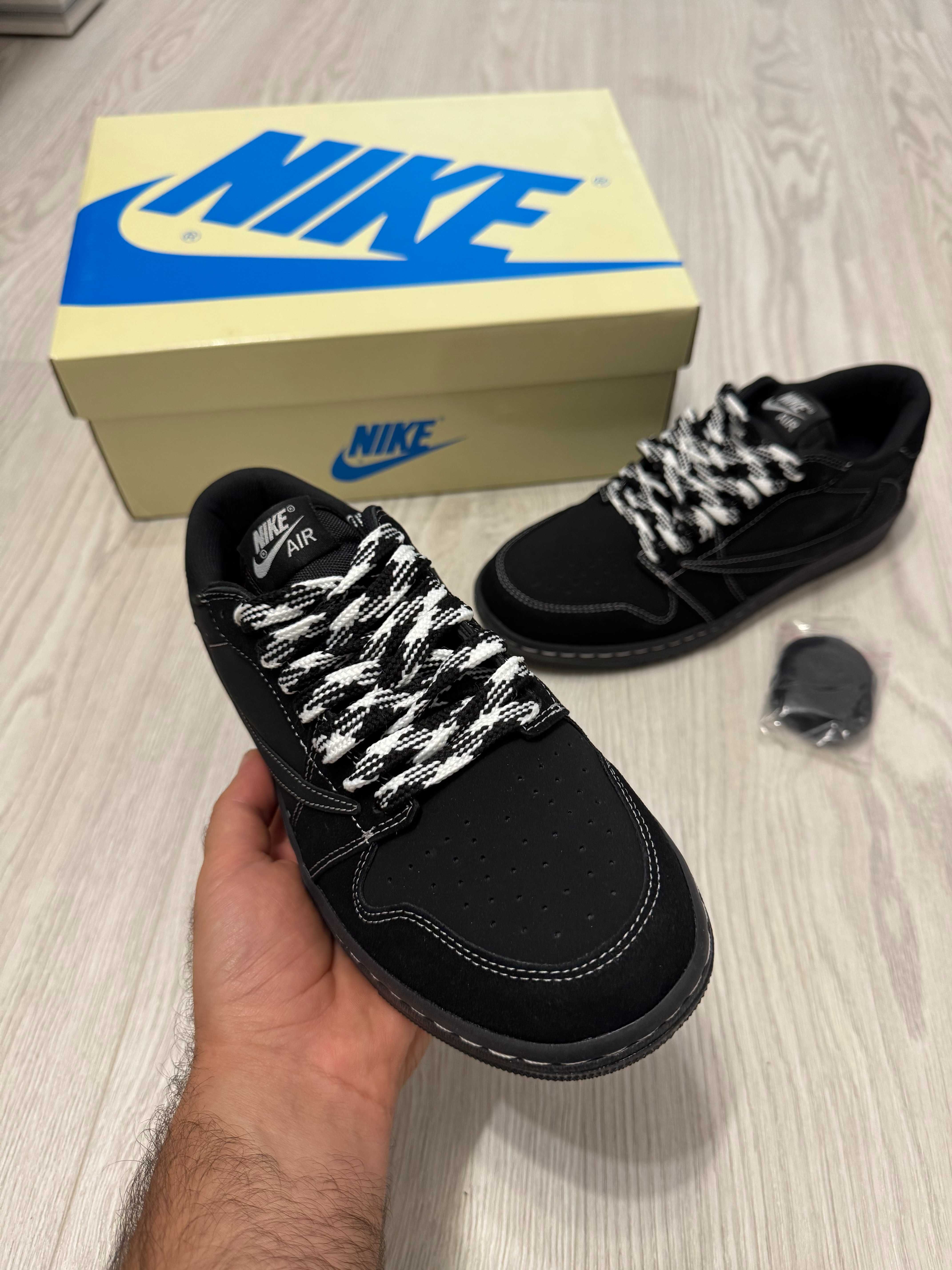 Adidasi Jordan 1 x Travis Scott Air Low / Fragment - Mocha Produse NOI