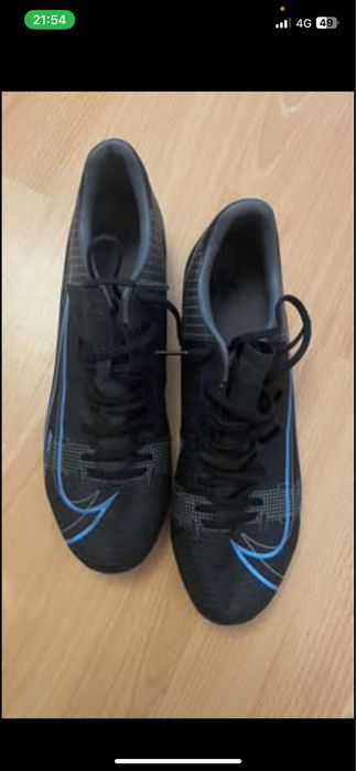 Ghete de fotbal Nike