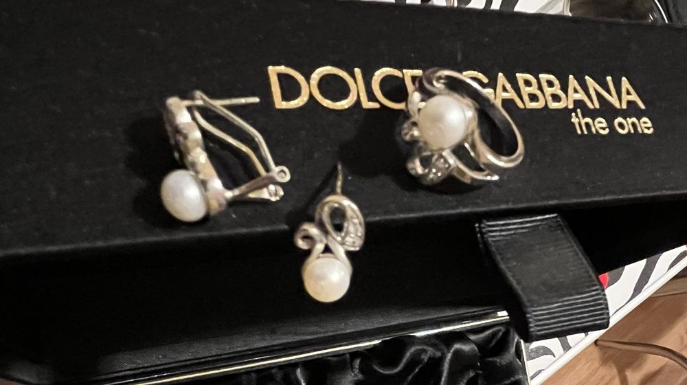 Сребърен комплект обеци с пръстен