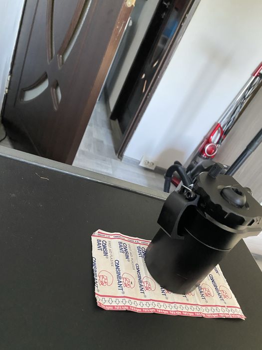 Oil catch can universal