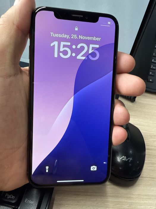 iPhone xs 256GB Gold