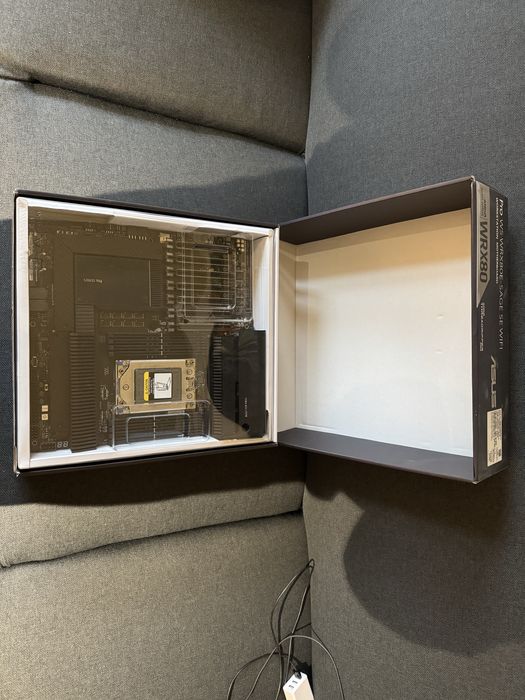 Placa de baza Asus Pro WS WRX80E SAGE SE WIFI