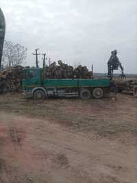 Vând camion forestier