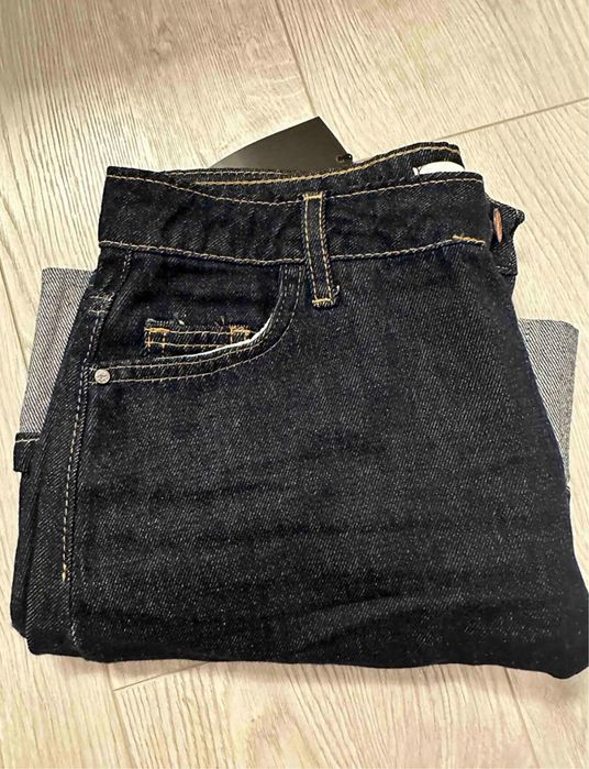 Нова, Дамска дънкова пола