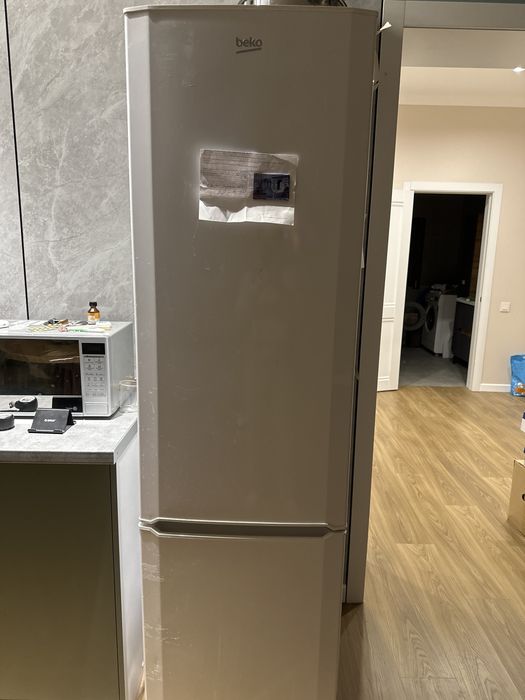 Хололильник беко на запчасти