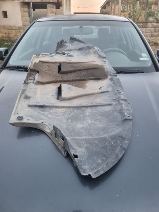 Кора под двигател заaudi A4 b6.