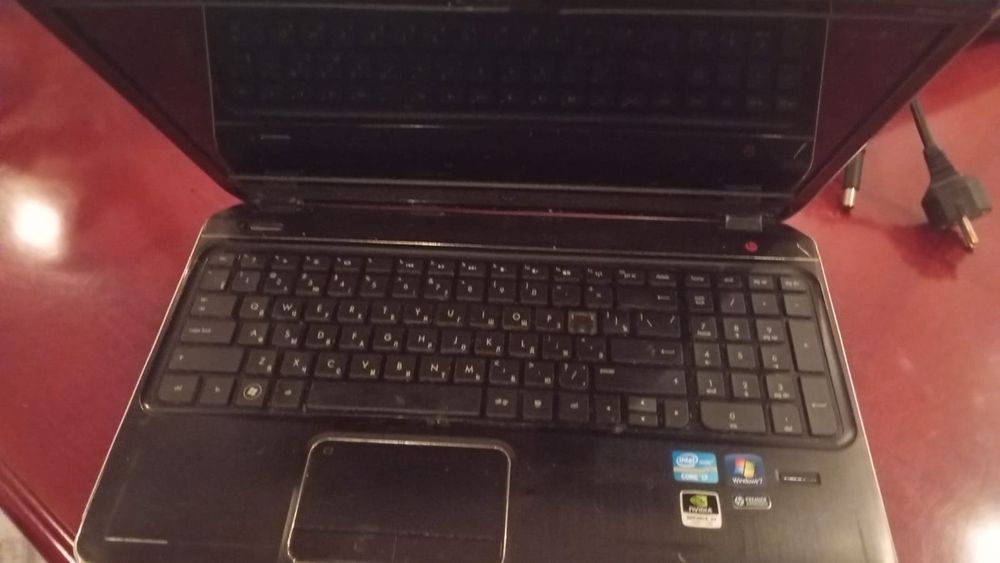 Продам Модель Pavilion dv6 
 Windows 10 
Intel core i7