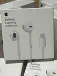 EarPods Lightning Connector