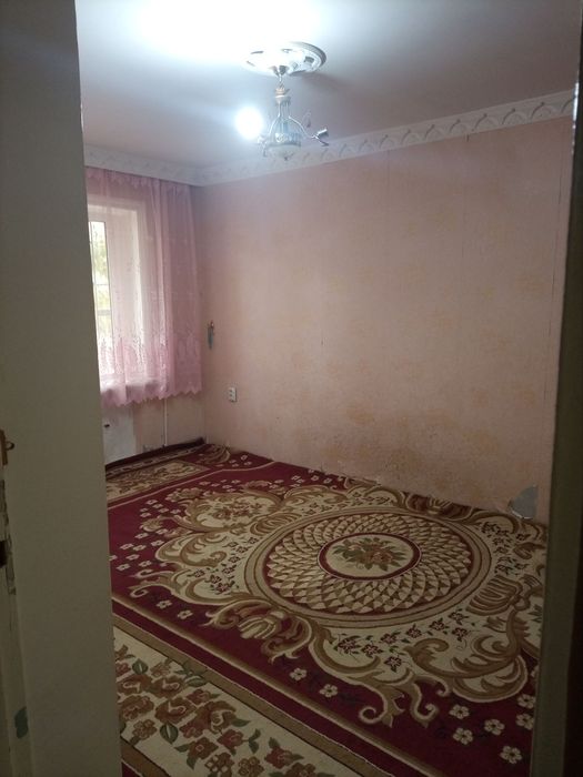 Uy Sotiladi Ugam ga yaqin joyda