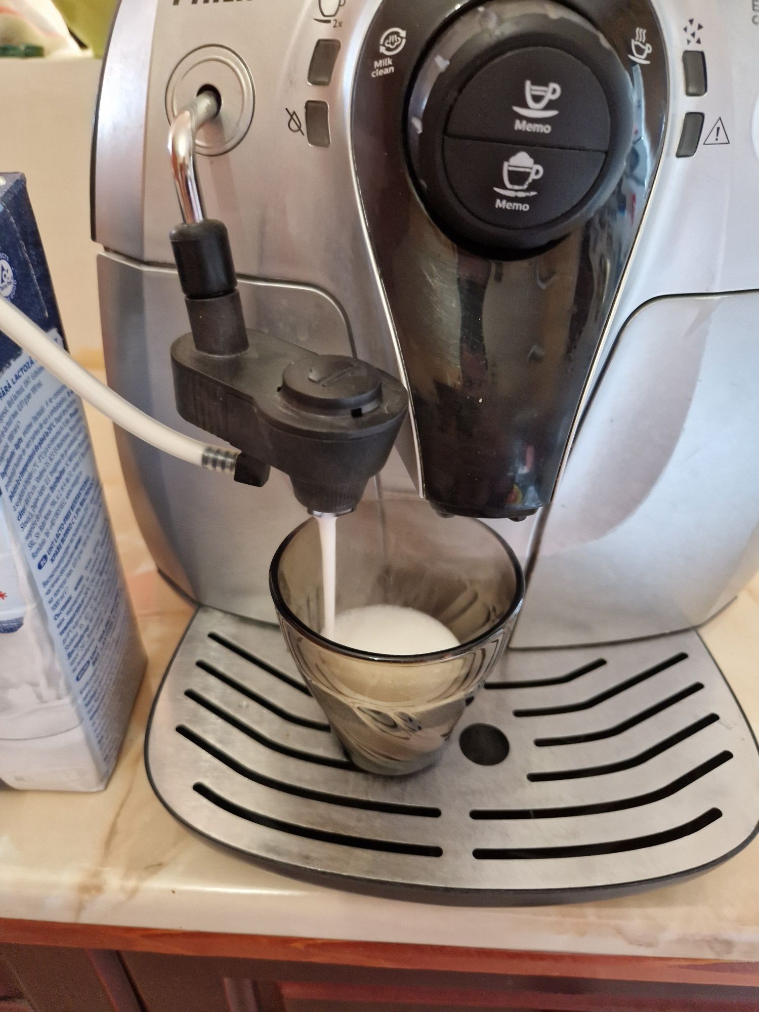 Кафеавтомат  Philips Easy Cappuccino