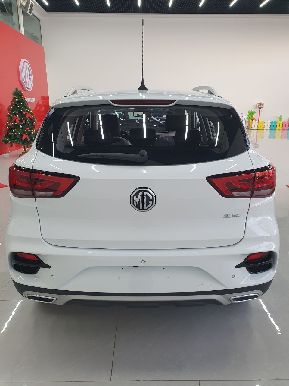 MG ZS Tayyor Shot spravkali 5yil garantiyasi bilan