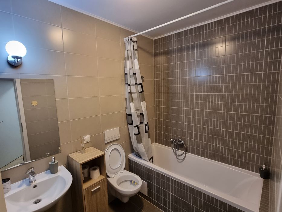 Cazare regim hotelier, liber azi !!!