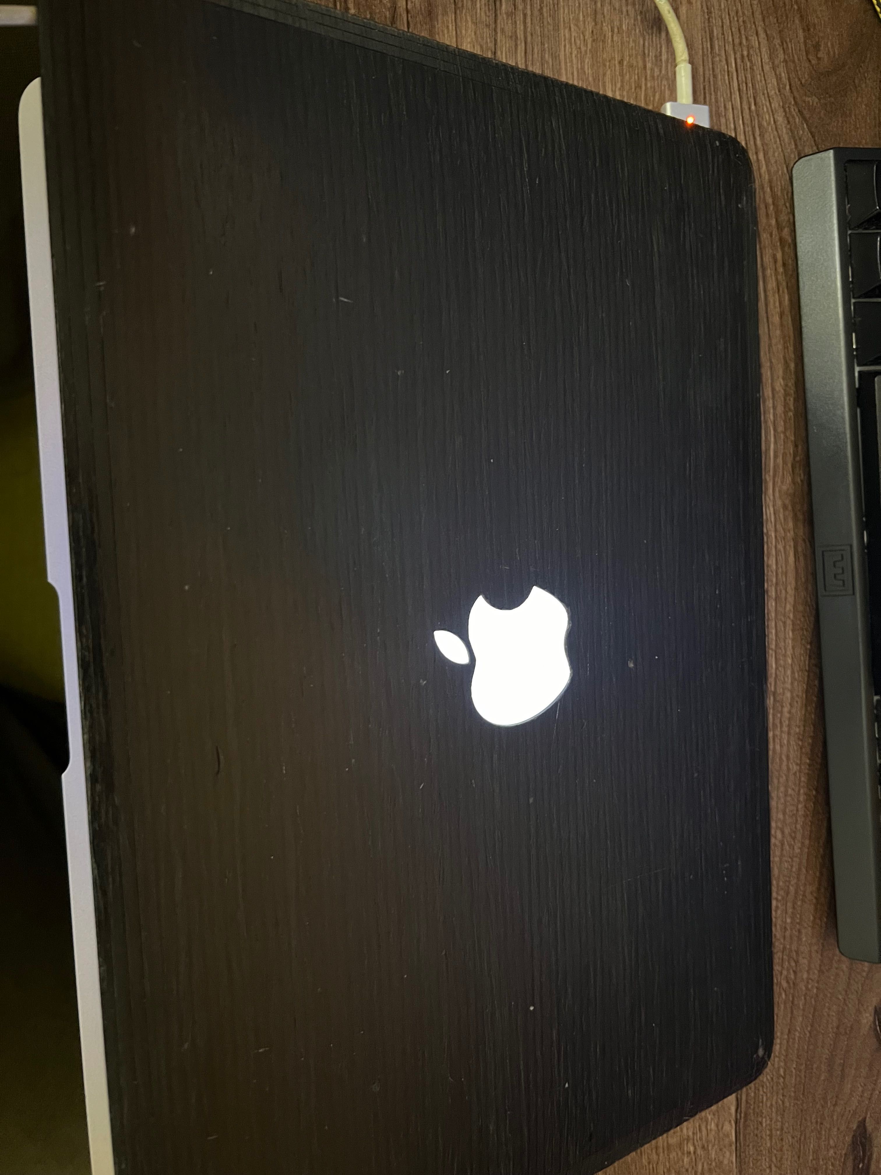 MacBook Air 2015 8GB i5 120GB SSD