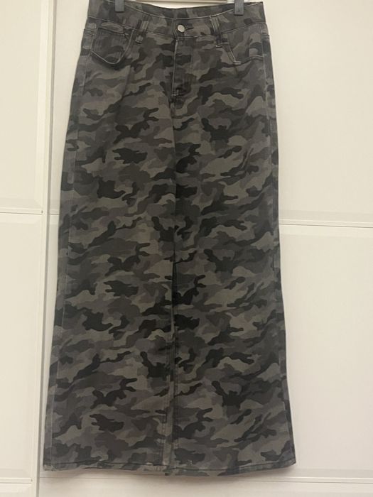 продам джинсы камуфляжные