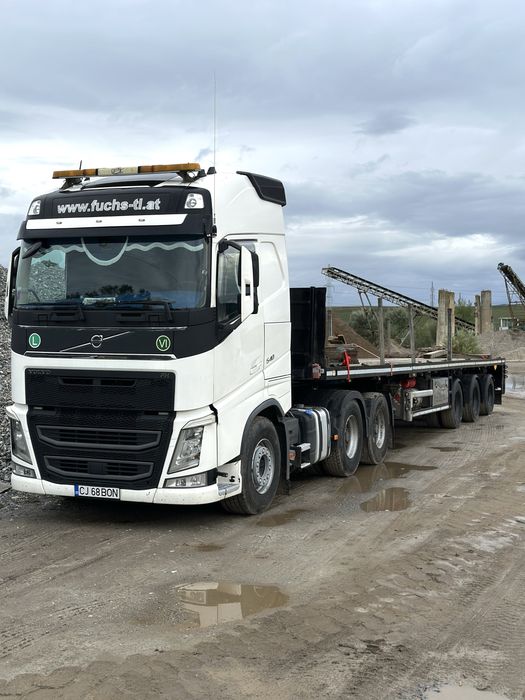 Cap tractor Volvo FH 540 6x4 si trailer extensibil Broshuis