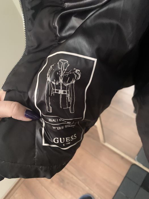Пухено яке Guess