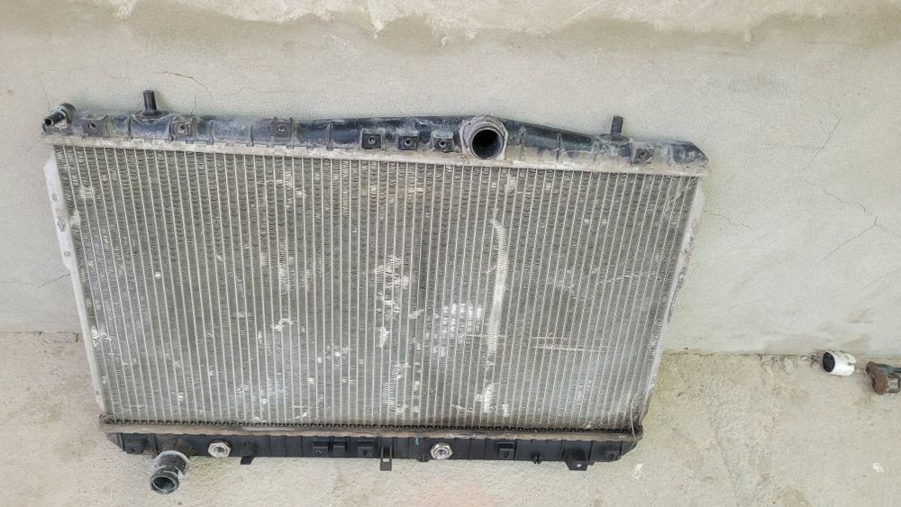 Radiator Gentra sotiladi