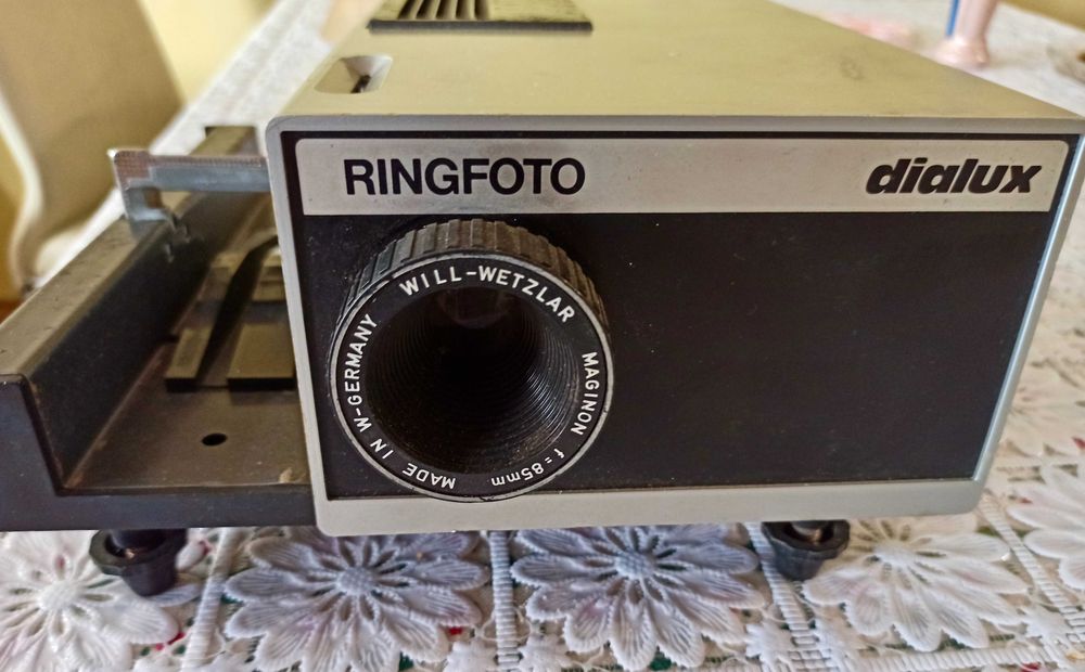 Диапроектор за диапозитиви