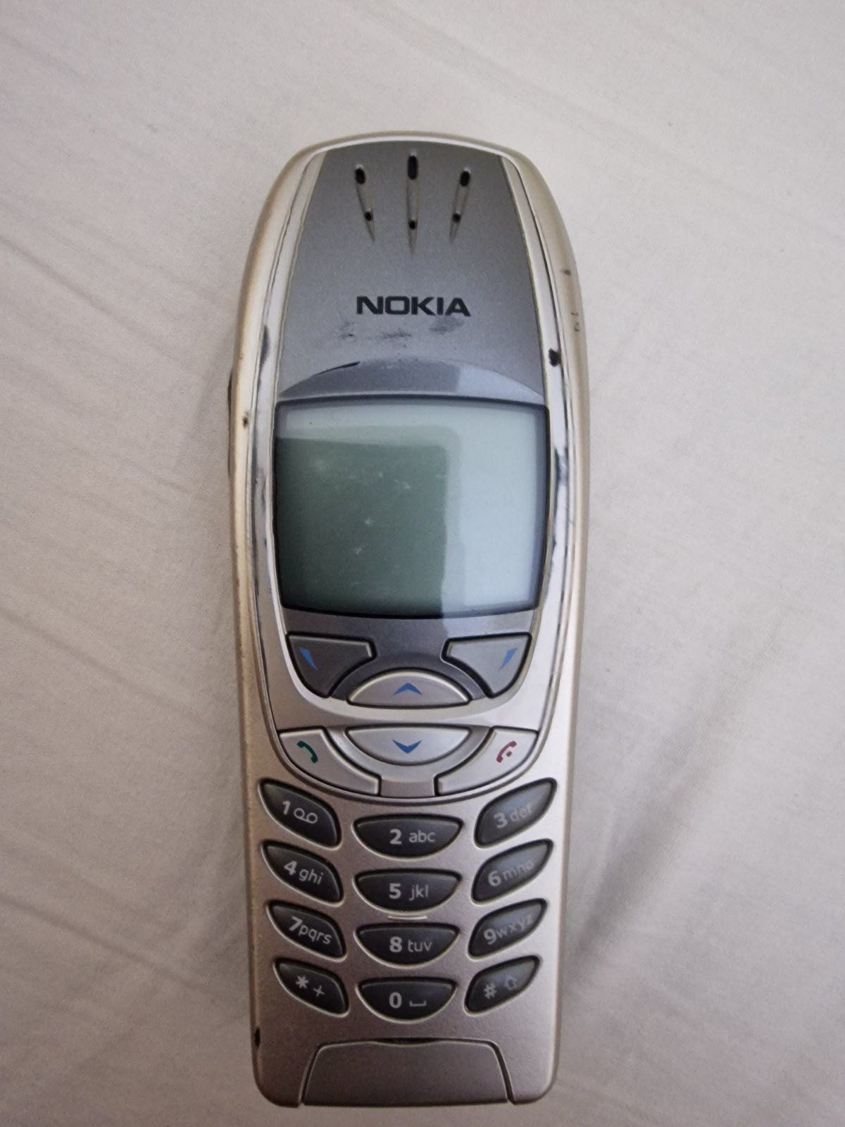 Мобилен телефон Nokia 6310i Отключен към всички оператори
