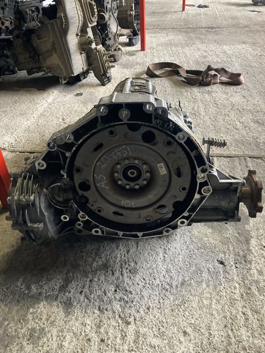 Audi A7 A5 2.0 TFSI 4x4 2019 година Скоростна Кутия