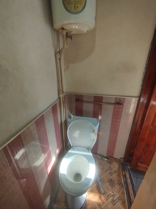 Ижрага ховли берилади хаммма шароитлари Билан студент ёки оилага