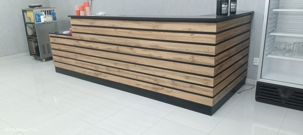 Диван стол новый состояние