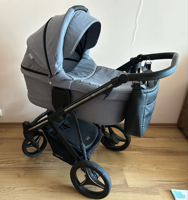 Бебешка количка Bebetto Pascal