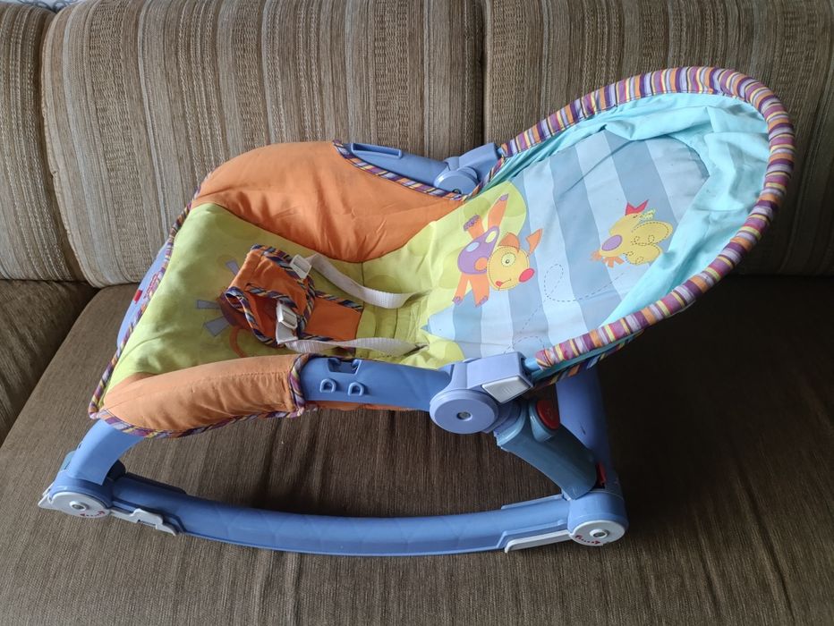 Детское кресло-качалка ( шезлонг )