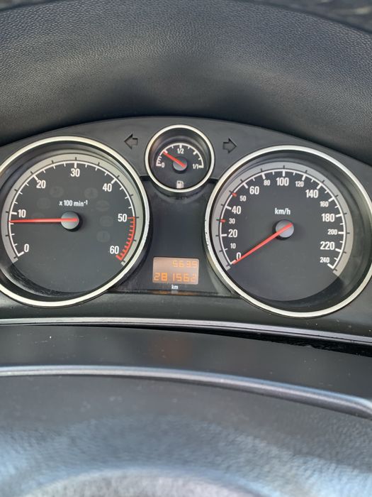 Opel Astra H TwinTop (Decapotabil]