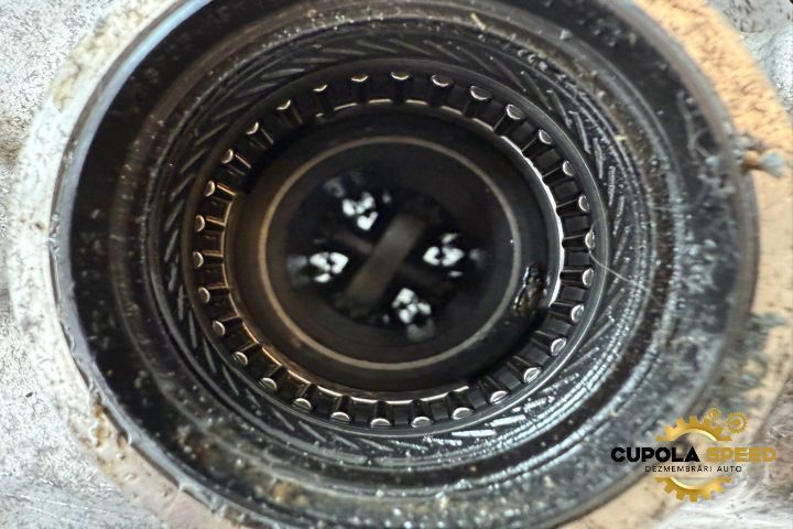 Grup fata / Diferential fata 2.0CDI 4Matic a2053350201 a2053310900 Me