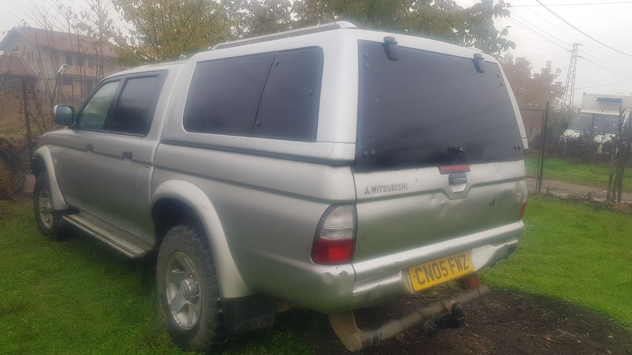 Mitsubishi l200 2.8td на части