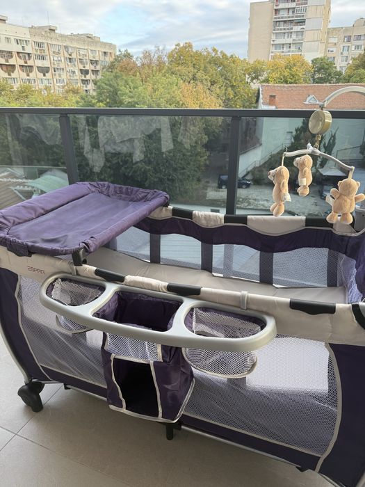 Детска кошара Esprit. Много удобна