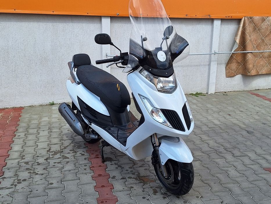 Scuter kymco dink 125