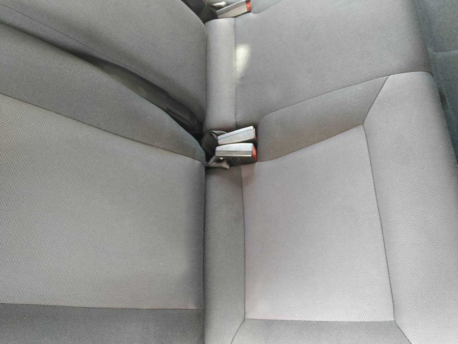 Предлагам пране на дивани,столове,матраци и тапицерия на коли