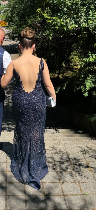 Бална тъмносиня рокля