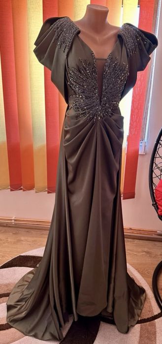 Rochie nasa foarte eleganta, marime M