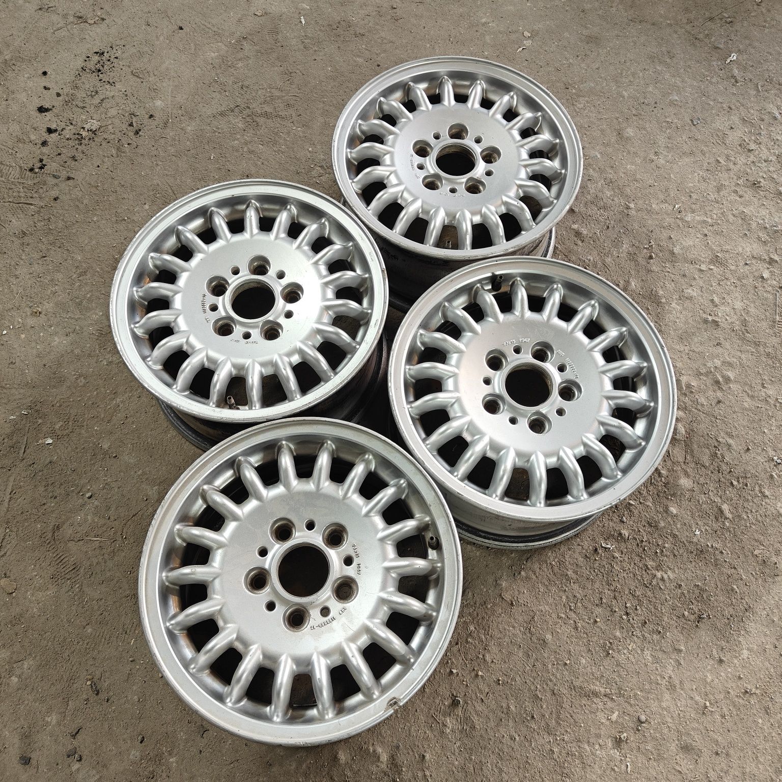 R15 PCD 5 *120 Комплект оригинальных легкосплавных дисков