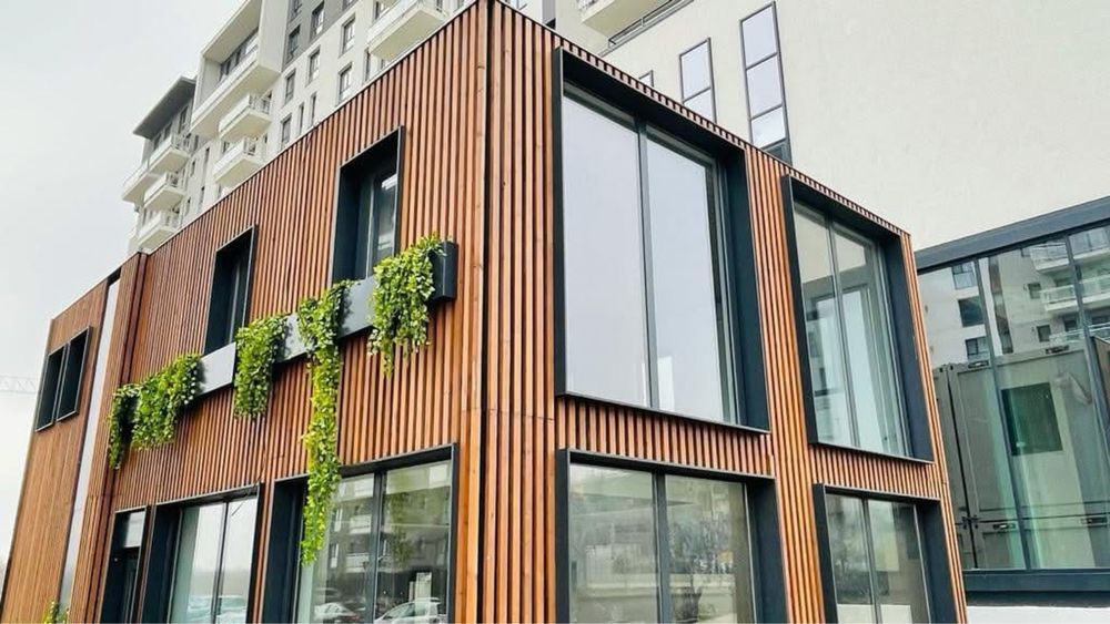 Containere modular cu riflaj de lemn