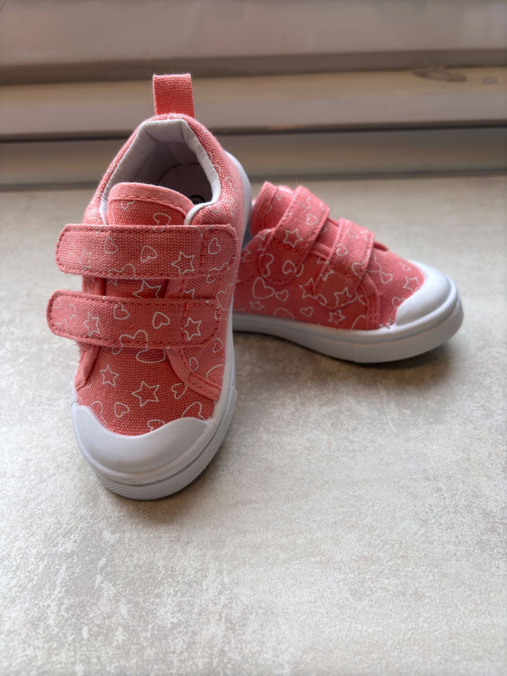 Детски обувки Puma, Clarks, Next