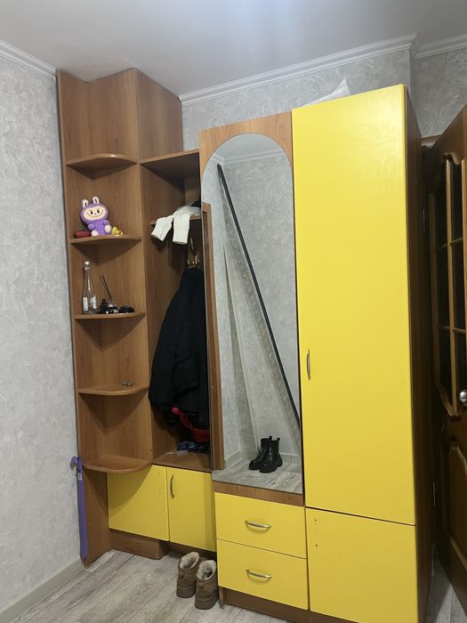 Шкаф в прихожую