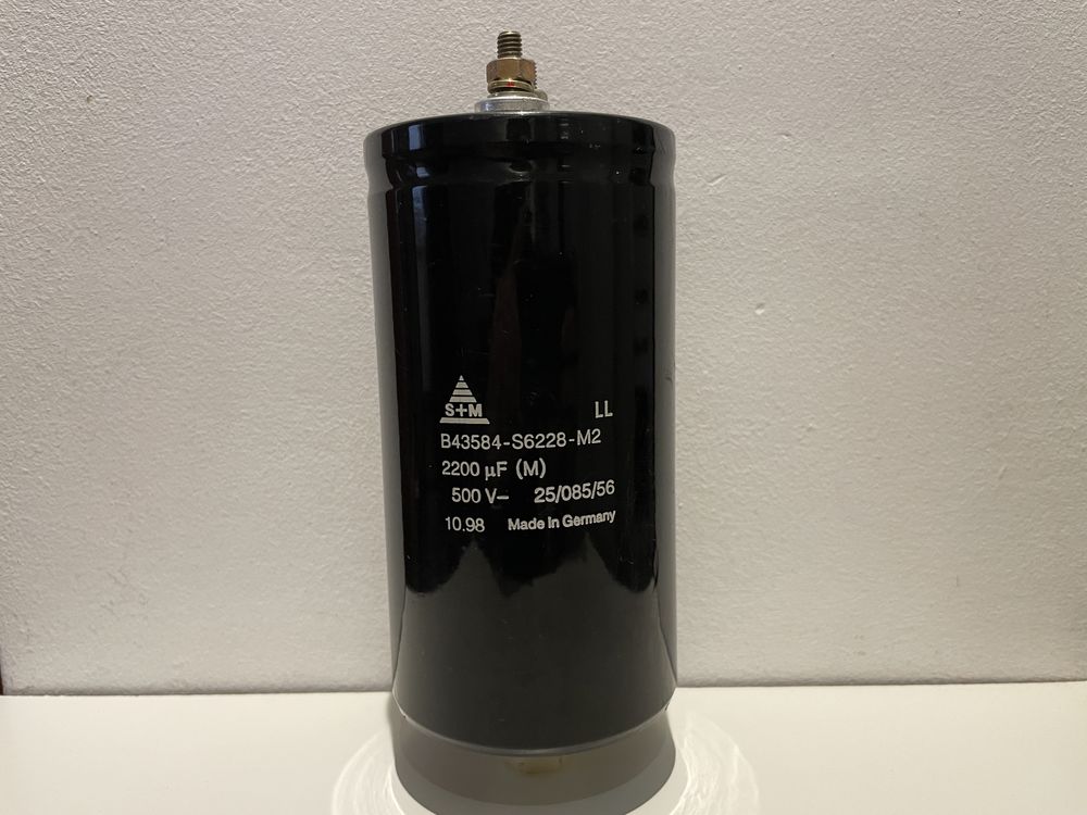 Condensator (capacitor) de putere 2200uF/500V