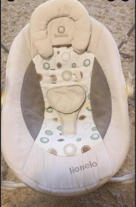 Leagan electric balansoar bebe Lionelo stare buna