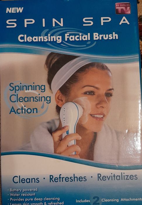 Ел четка за лице